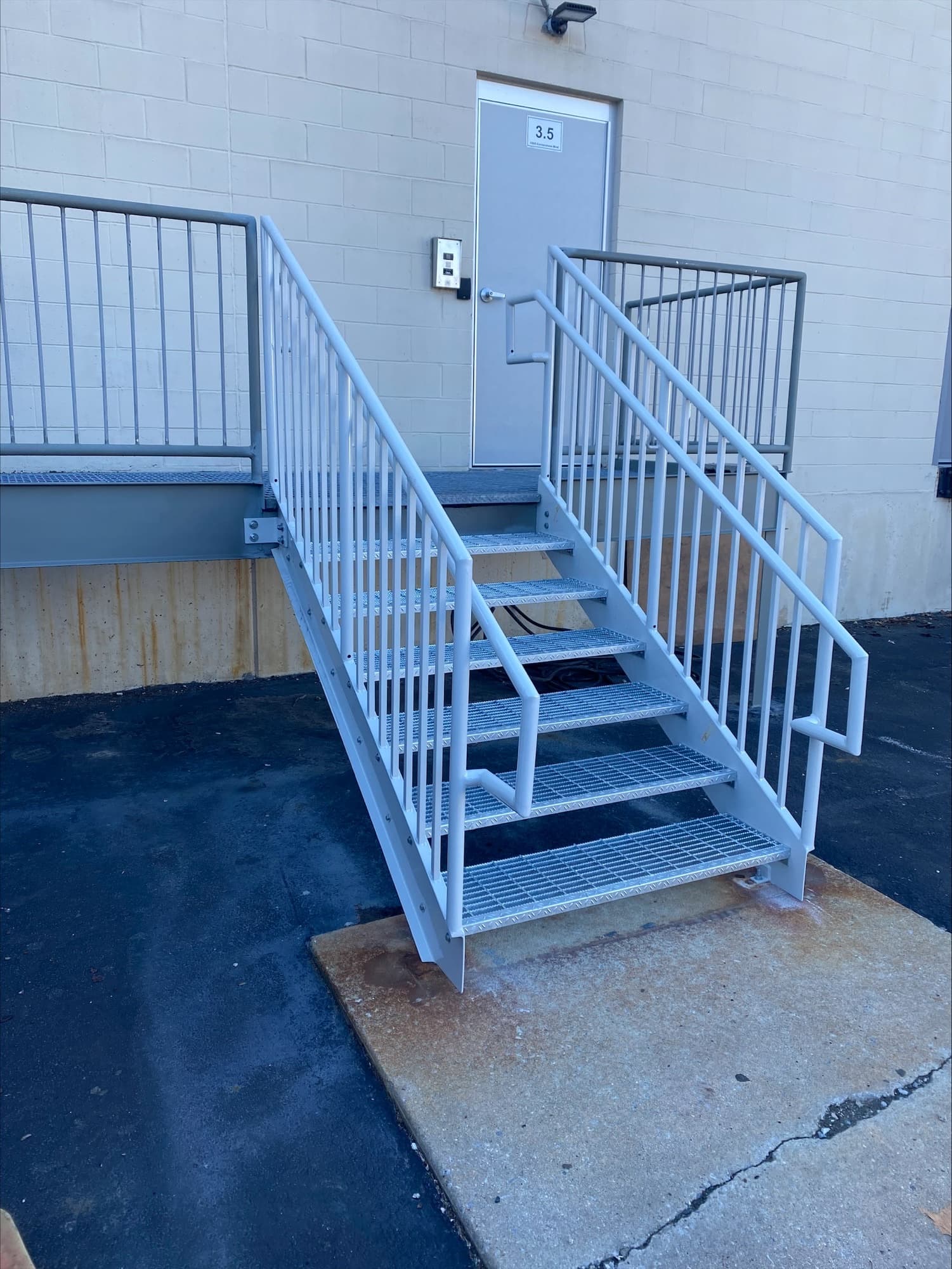 Santander Bank - Enterprise Document Management